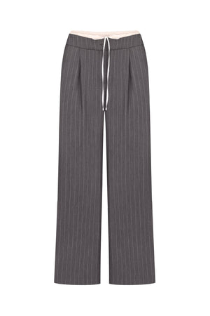 костюм LINED сірий в смужку